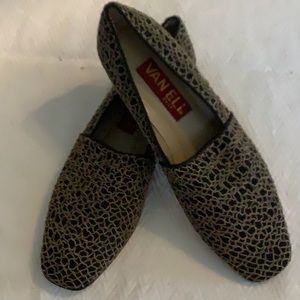 Van Eli slip on shoes